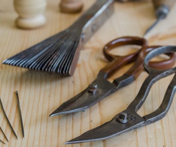 رفوگری فرش ابریشم در مشهد - قالیشویی ابریشم