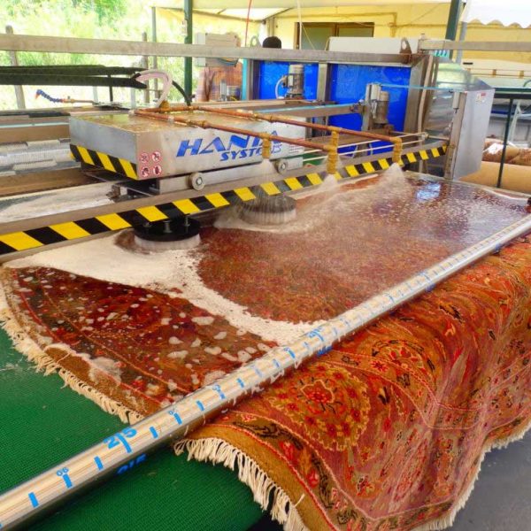 مزایای شستشوی مکانیزه فرش - قالیشویی ابریشم