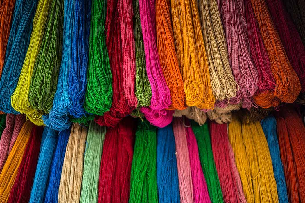 رنگرزی فرش در خانه چگونه است؟